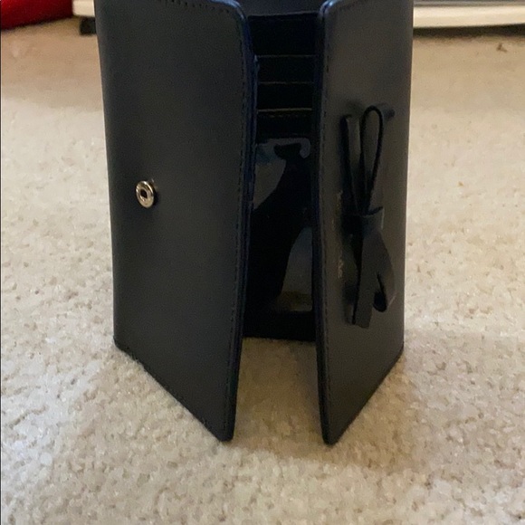 Wallet - Picture 4 of 4